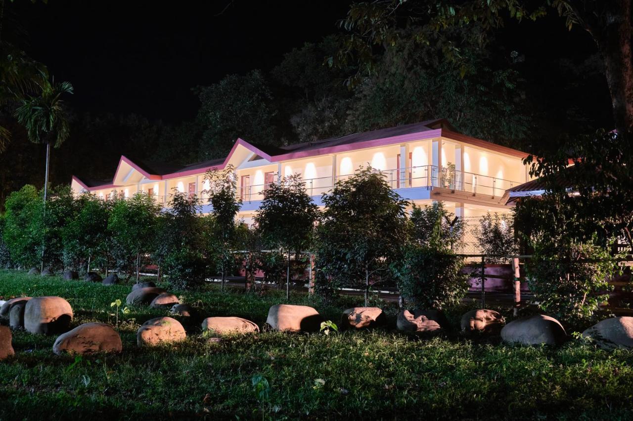Zone Niathu Dimapur By The Park Hotel Ngoại thất bức ảnh